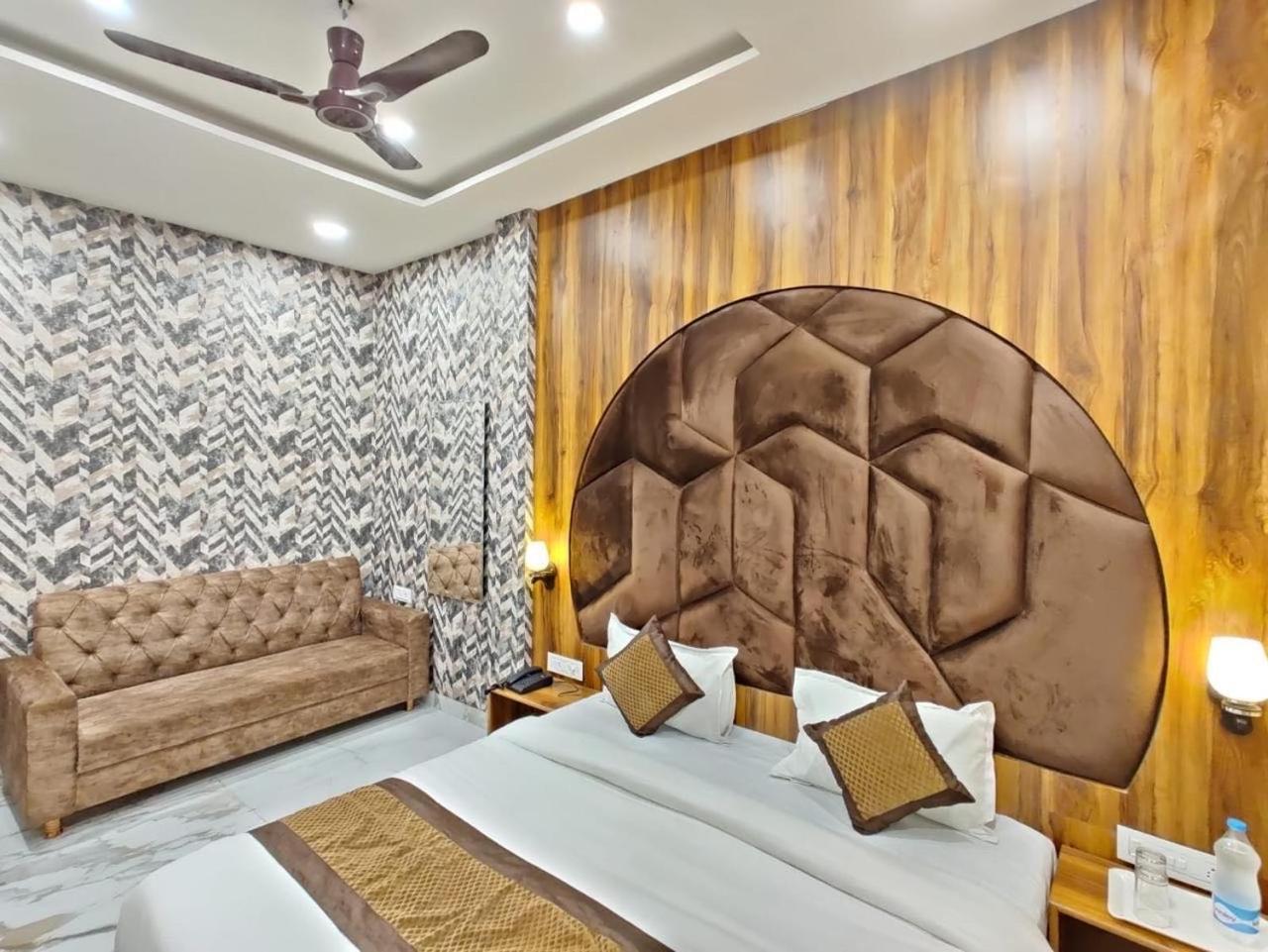 Hotel Gs Amritsar 200 Mtr From Golden Temple Exteriér fotografie