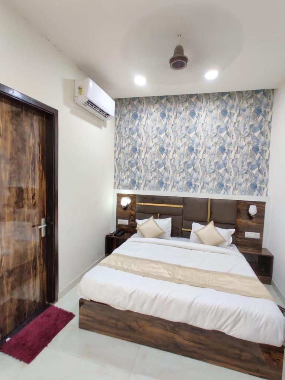 Hotel Gs Amritsar 200 Mtr From Golden Temple Exteriér fotografie