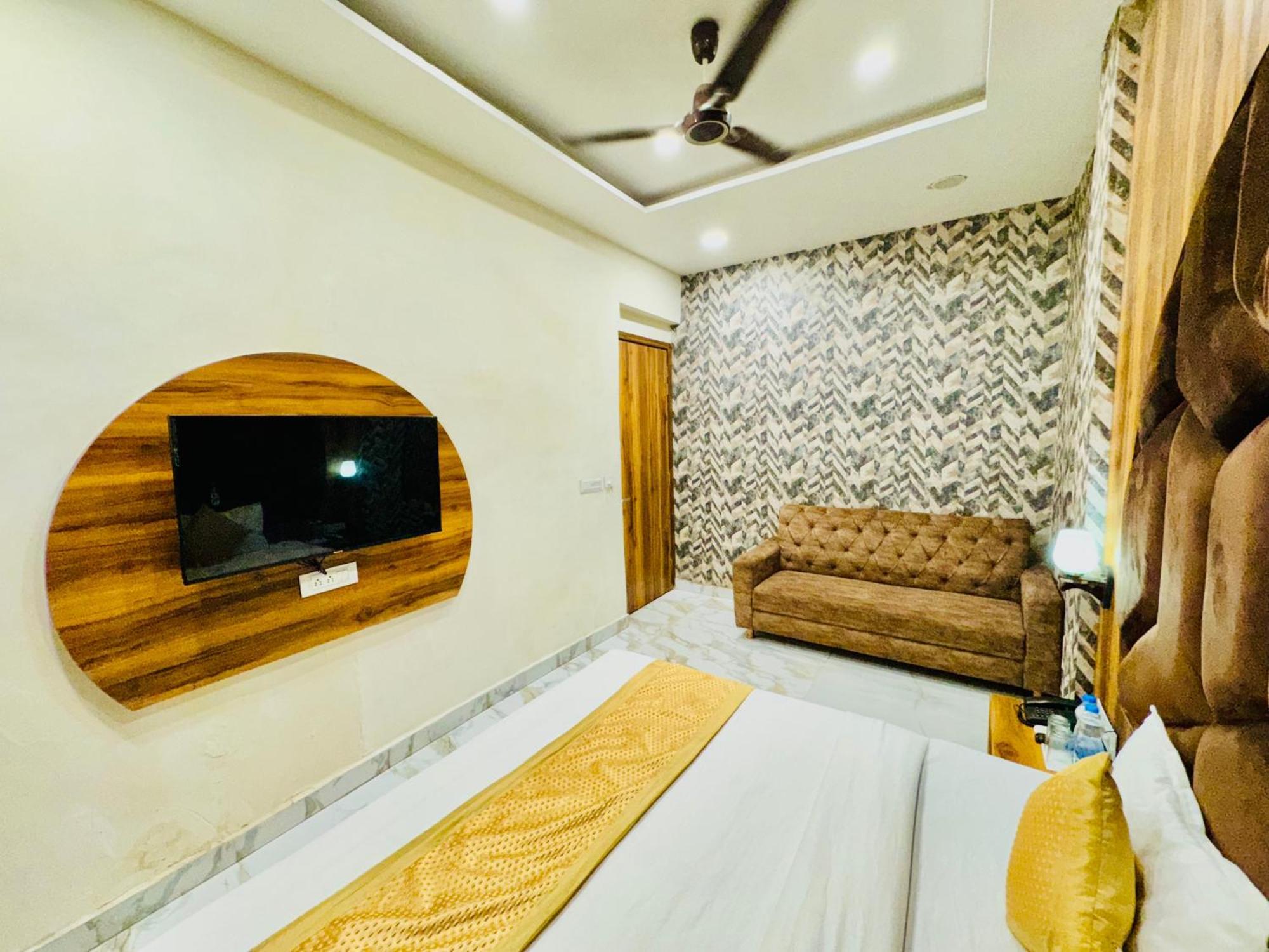 Hotel Gs Amritsar 200 Mtr From Golden Temple Exteriér fotografie