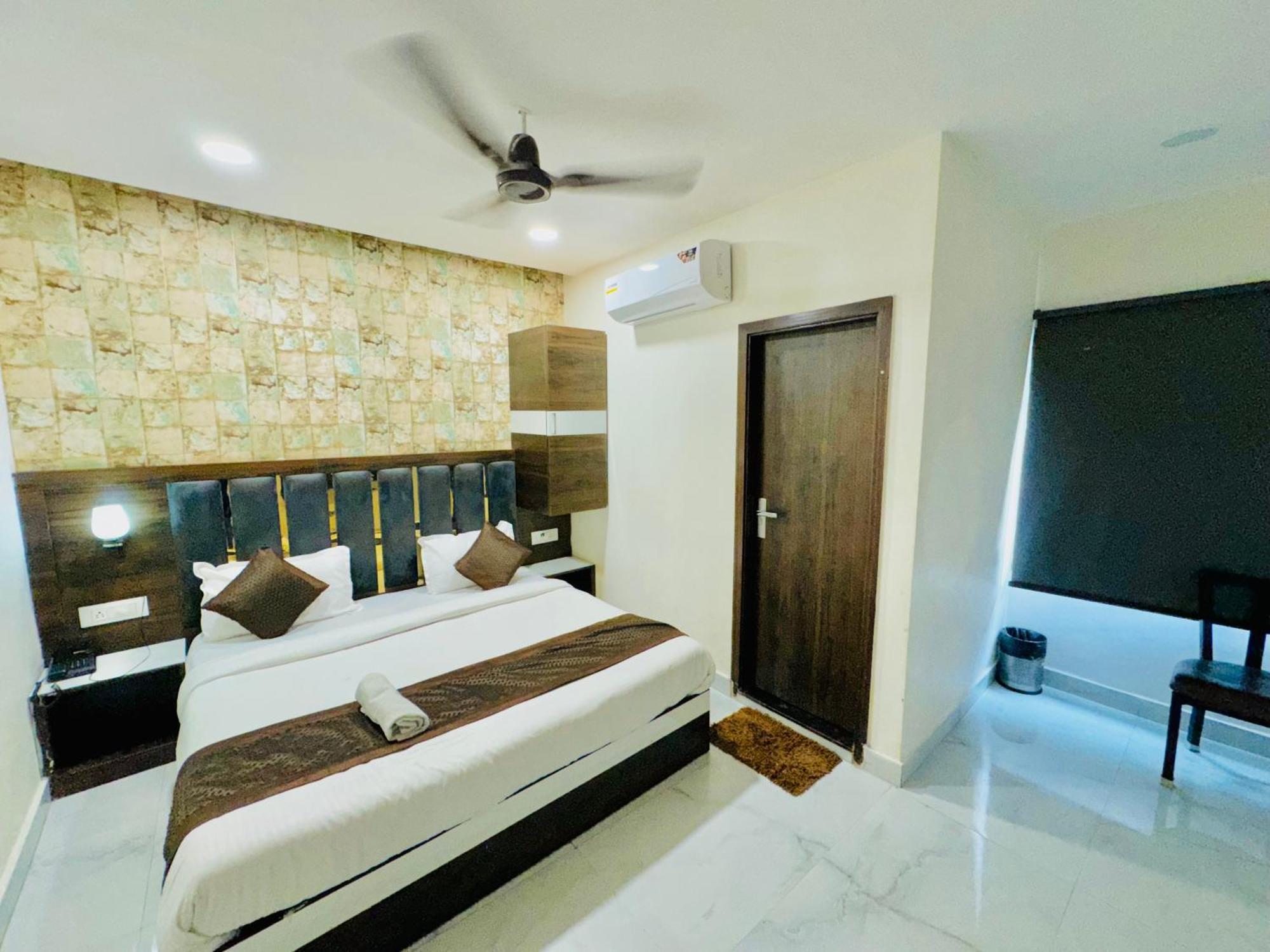 Hotel Gs Amritsar 200 Mtr From Golden Temple Exteriér fotografie