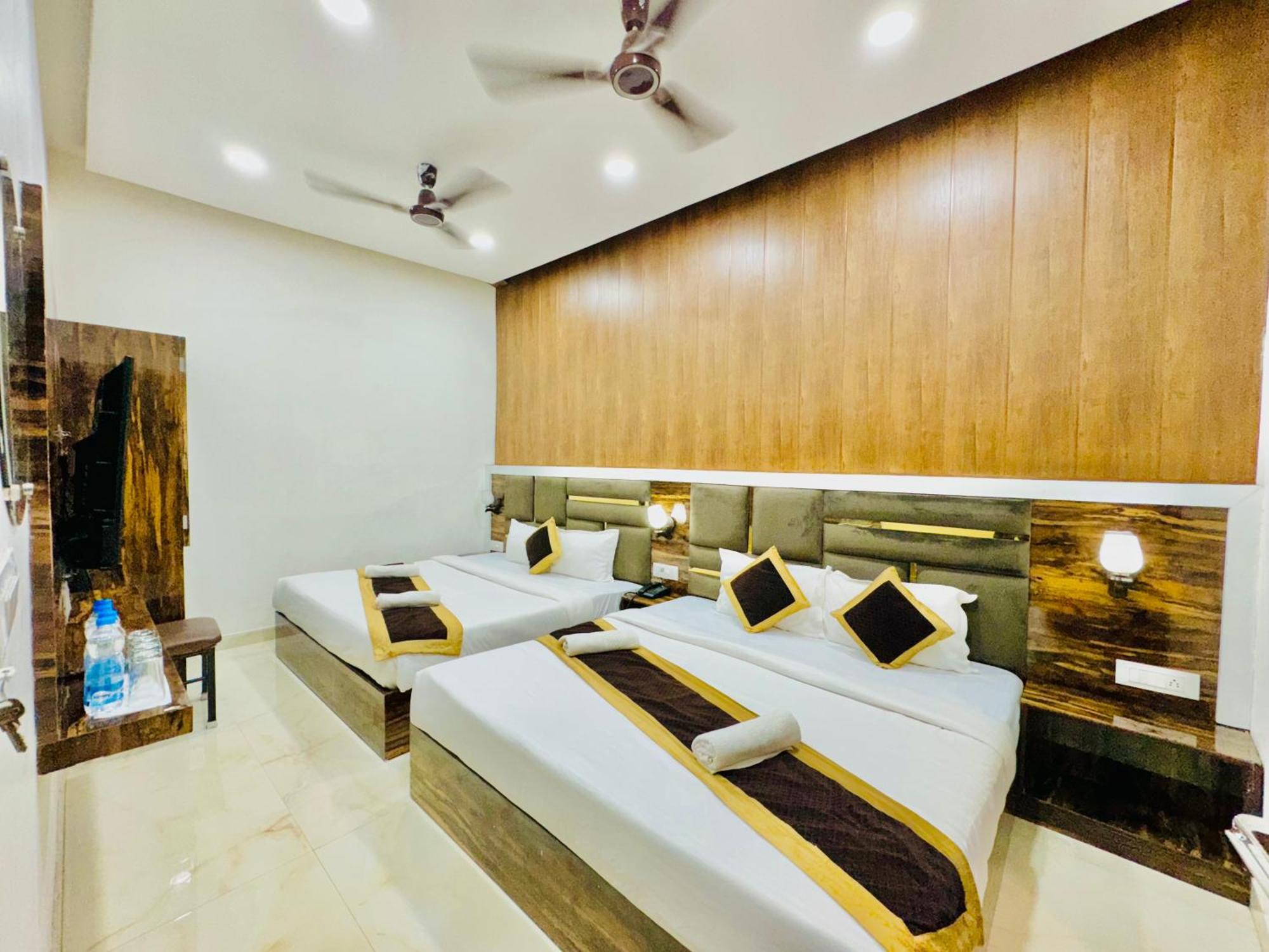Hotel Gs Amritsar 200 Mtr From Golden Temple Exteriér fotografie